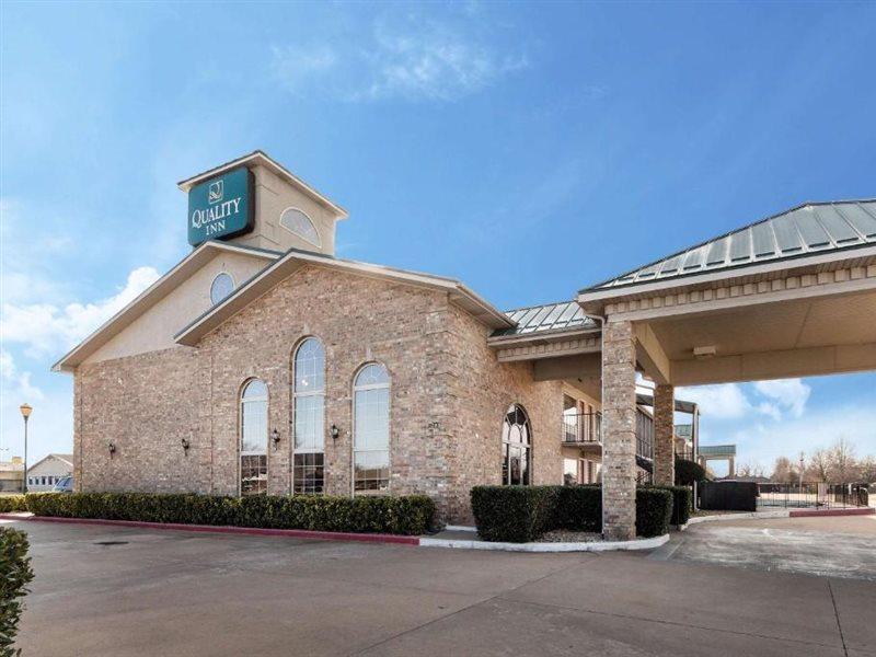 Quality Inn Siloam Springs West Exterior photo