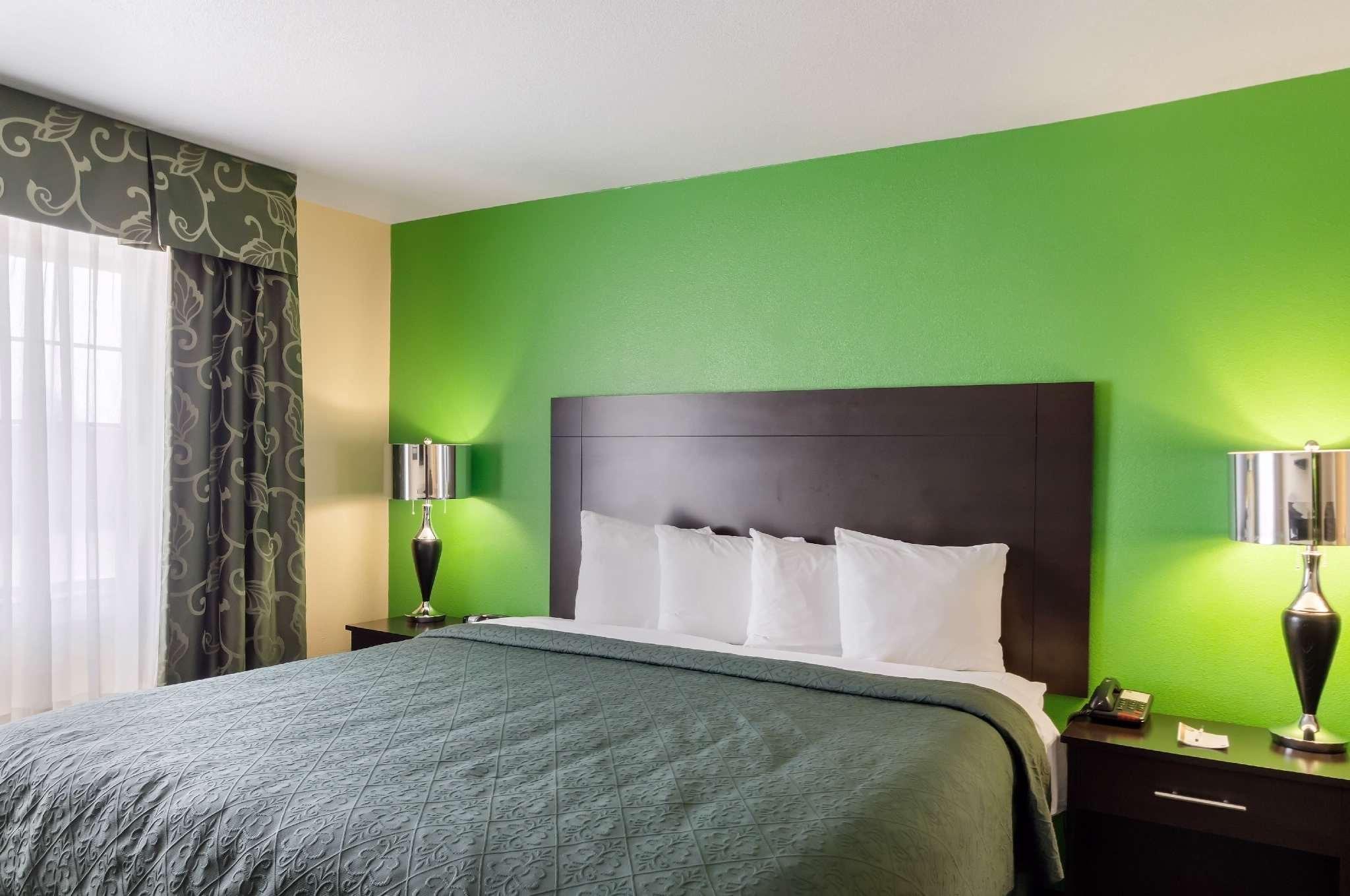 Quality Inn Siloam Springs West Exterior photo