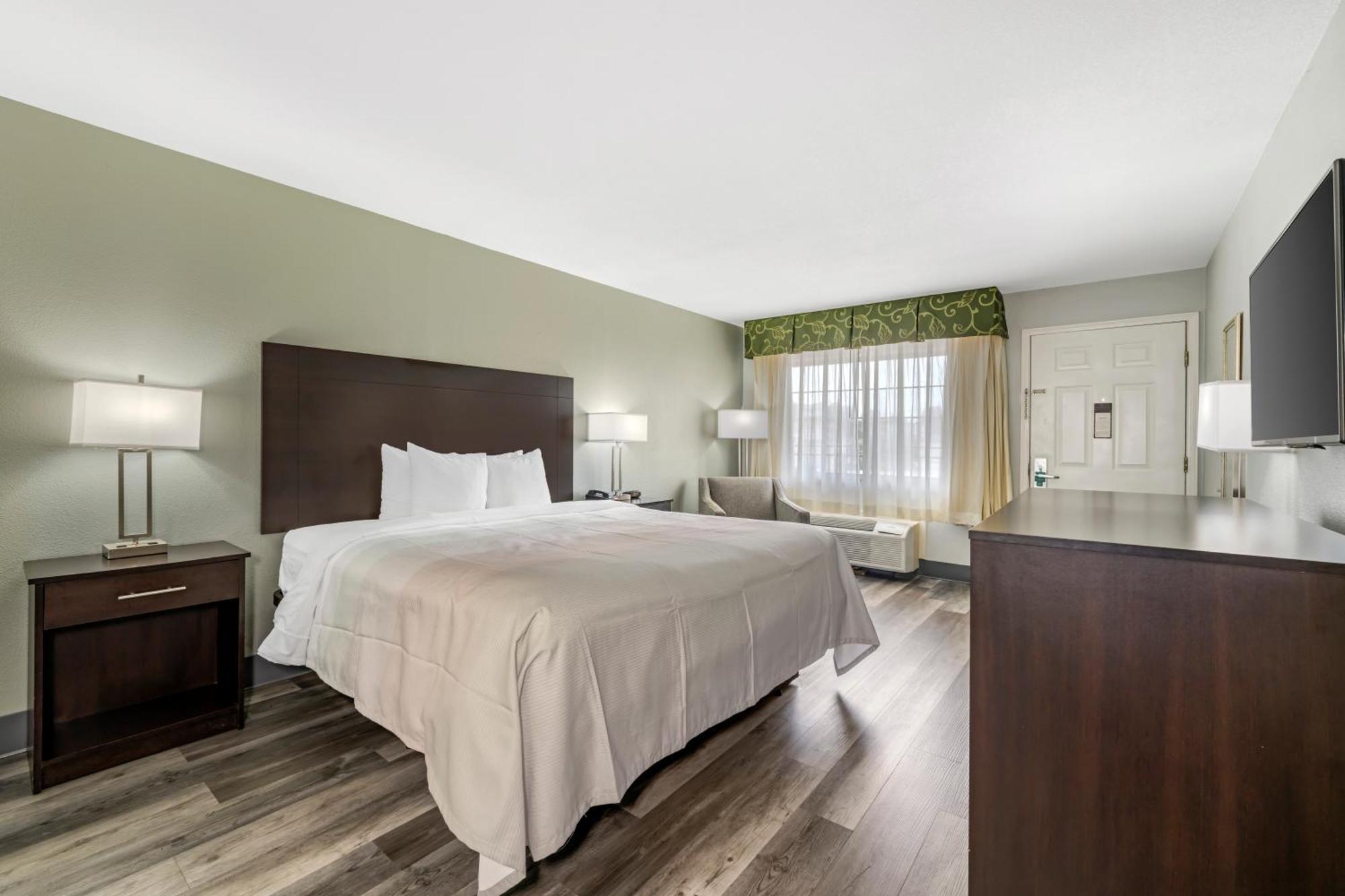 Quality Inn Siloam Springs West Exterior photo