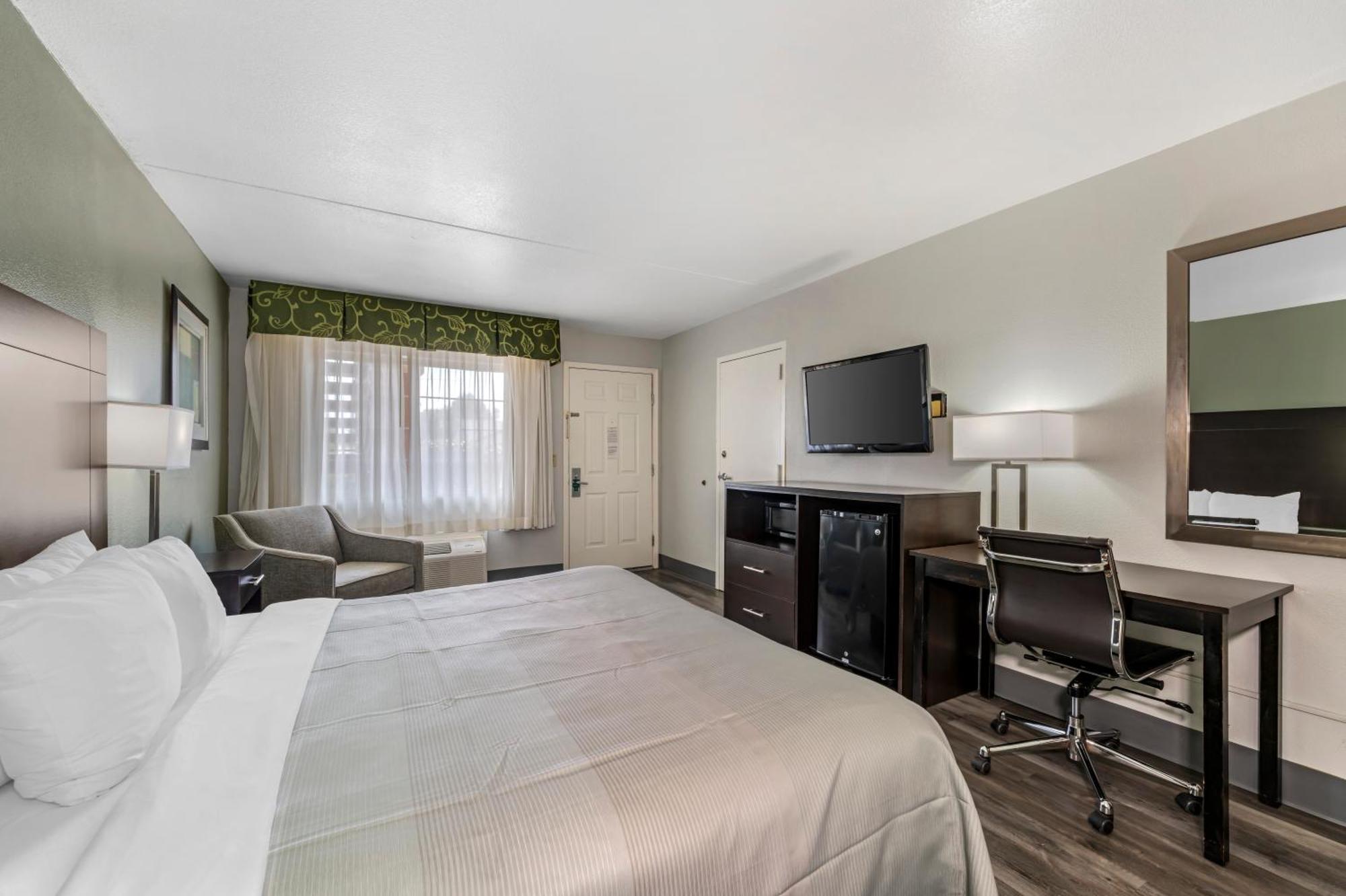 Quality Inn Siloam Springs West Exterior photo