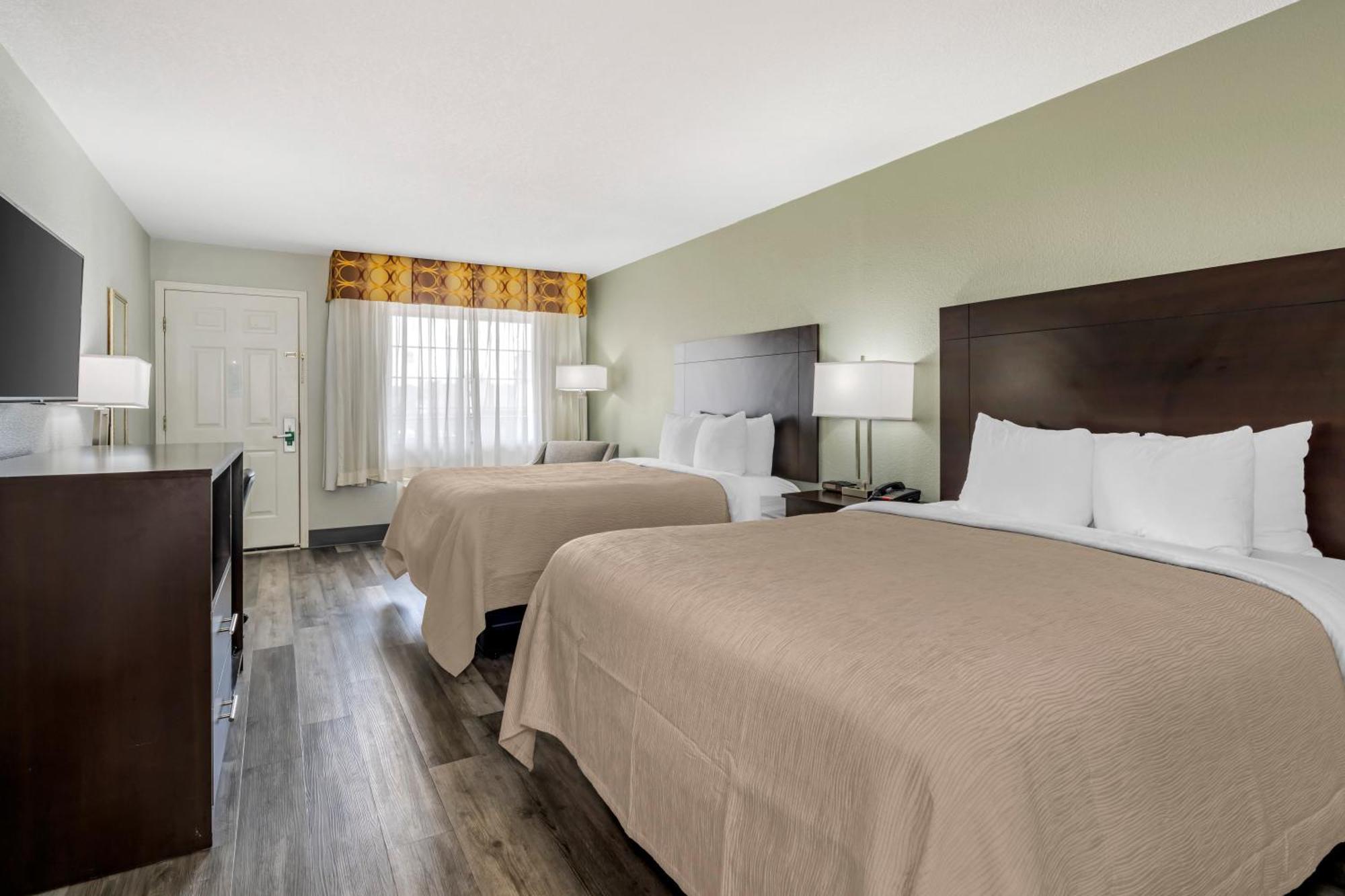 Quality Inn Siloam Springs West Exterior photo